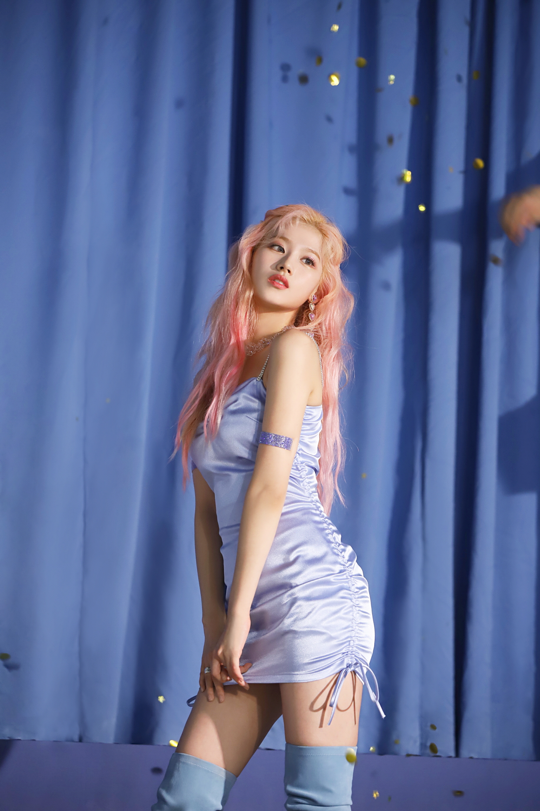 JYP 공식 팬즈에 올라온 트와이스 사나 생일 축하글과 파일명.jpg | 인스티즈
