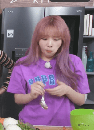 마리텔에서 달콤언니 시절 방송 짬밥 나오는 아이즈원 최예나 | 인스티즈