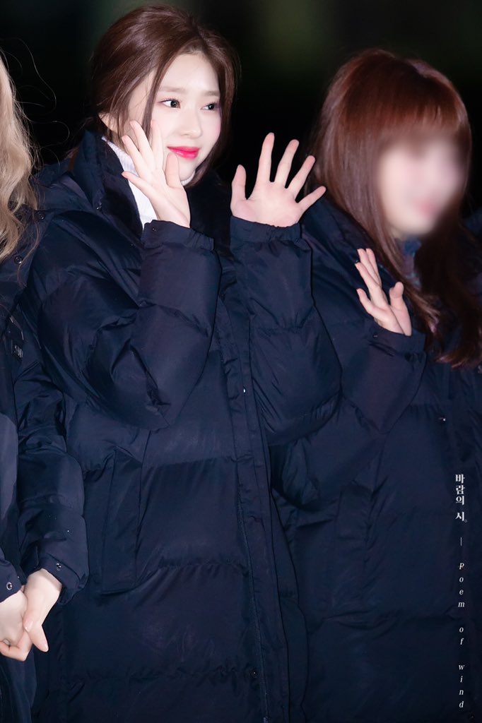 항상 어딘가 억울하고 애잔한 아이즈원 민주.jpg | 인스티즈