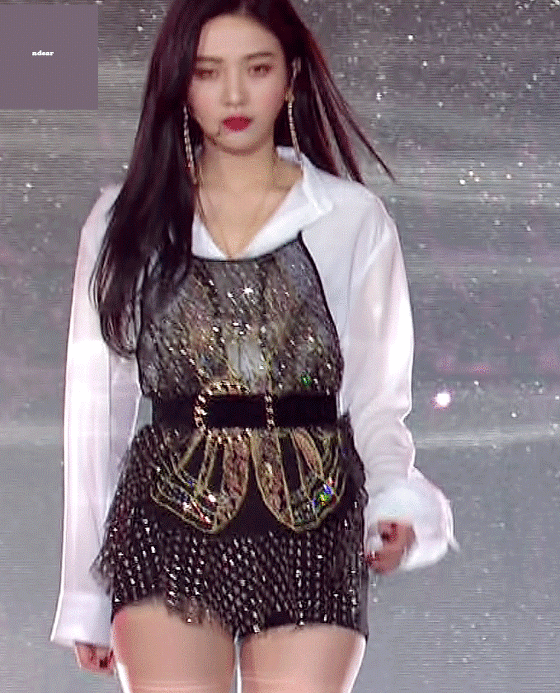 미모폭발 가요대전 레드벨벳 조이.jpgif | 인스티즈