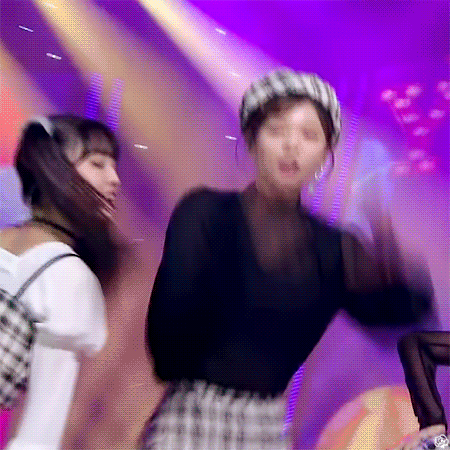 오늘자 인기가요 막방 씹어먹는 트와이스 정연.gif | 인스티즈