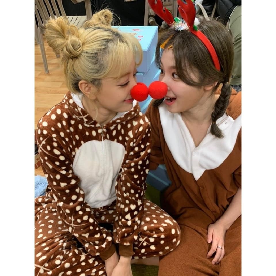 사나 생일 축하하는 트와이스 지효 인스타그램 | 인스티즈