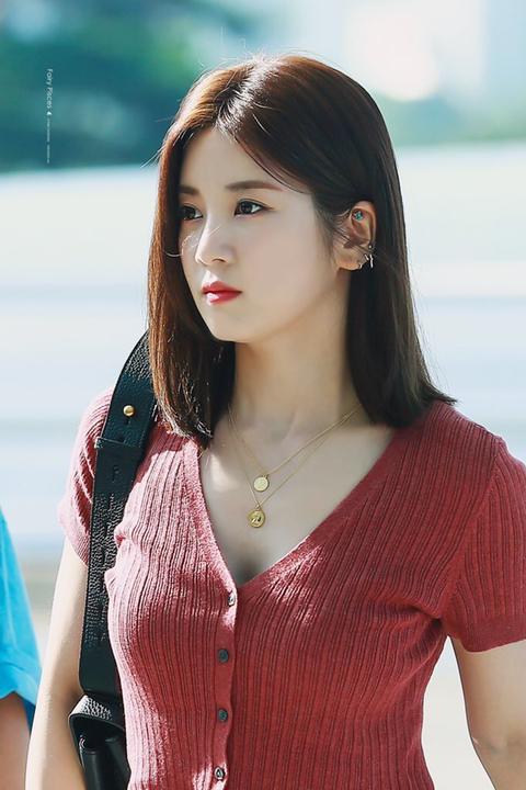 에이핑크 박초롱 공항에서.jpgif | 인스티즈