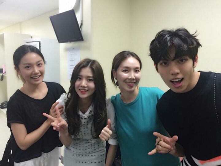 2년전 인피니트 콘서트서 피쳐링 하던 아이즈원 권은비 | 인스티즈