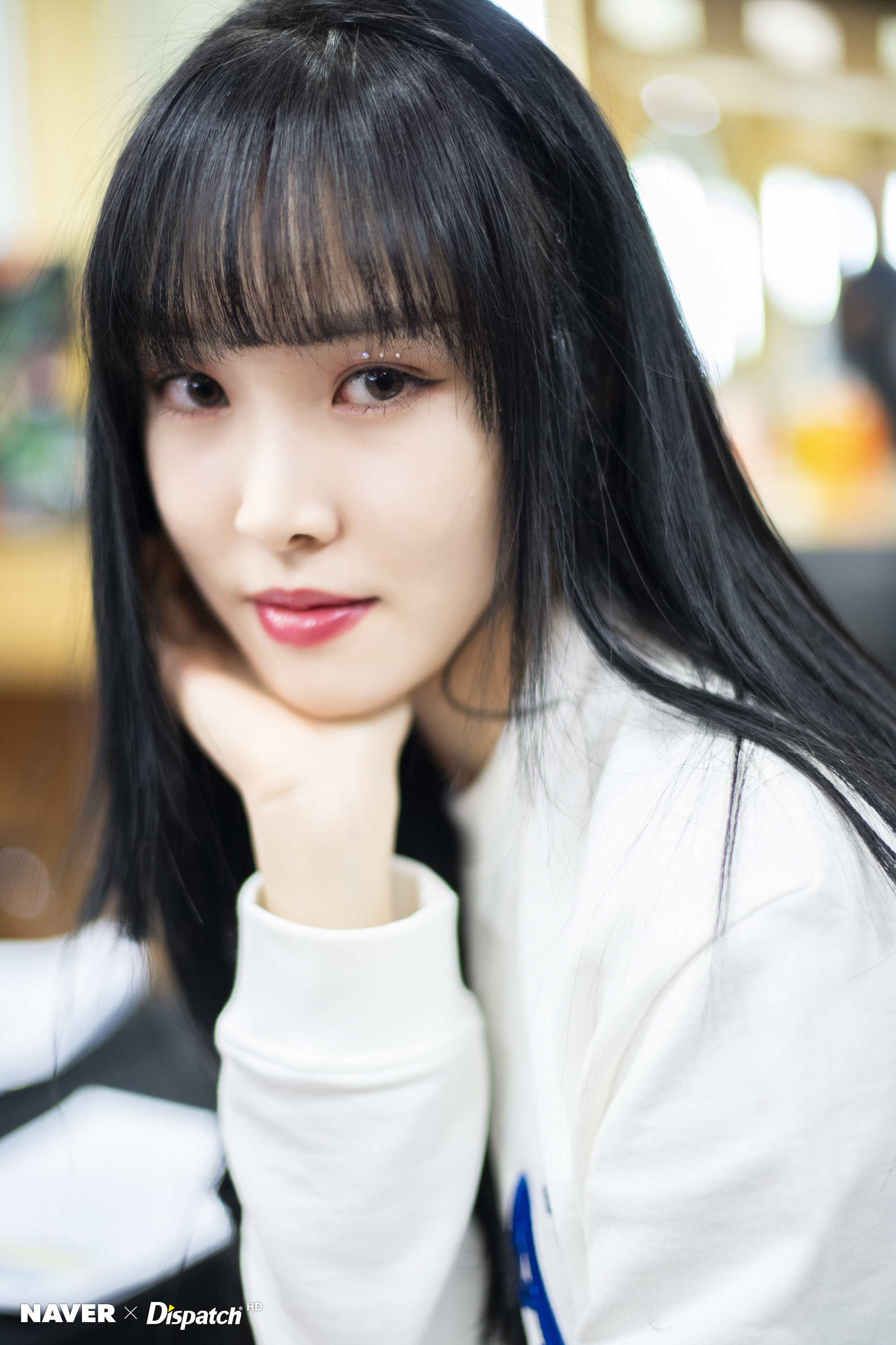 팬미팅에서 다들 은근히 미인이었던 여자친구.dispatch | 인스티즈