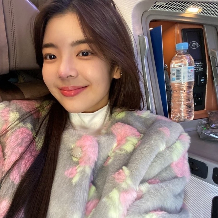ITZY 있스타그램 업뎃 | 인스티즈