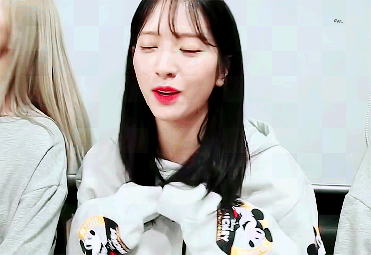 윙크하는 우주소녀 보나.gif | 인스티즈
