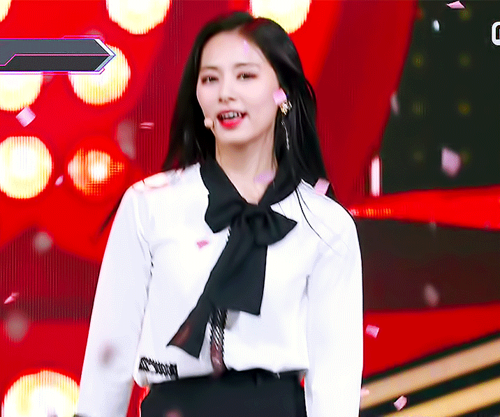 최근 트와이스 쯔뭉이 쯔위의 비주얼.jpgif | 인스티즈