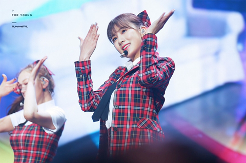 데뷔 10년차에 반오십인 여자 아이돌.jpgif | 인스티즈