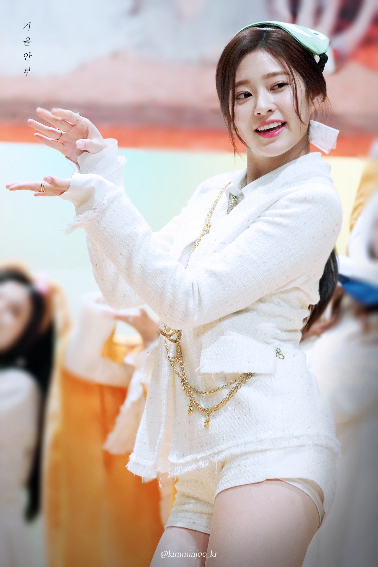 아이즈원의 밍구리 김민주.jpgif | 인스티즈