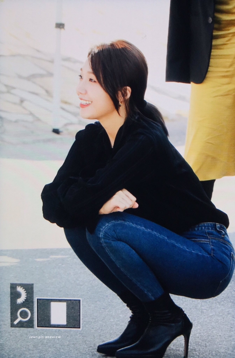 아가 보고 좋아하는 에이핑크 정은지.jpg | 인스티즈