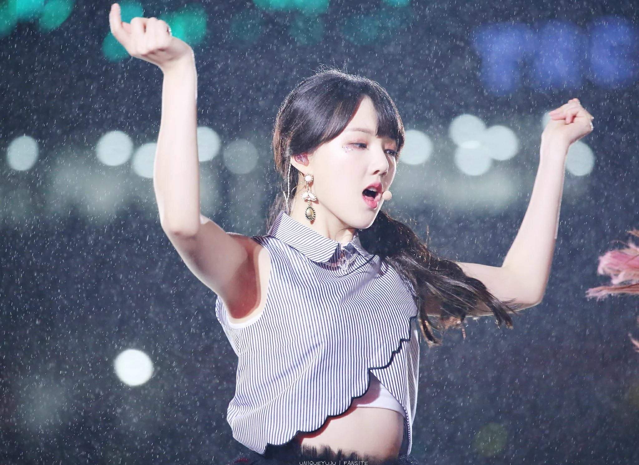 월요병을 치료해줄 여자친구 예린이.jpgif | 인스티즈