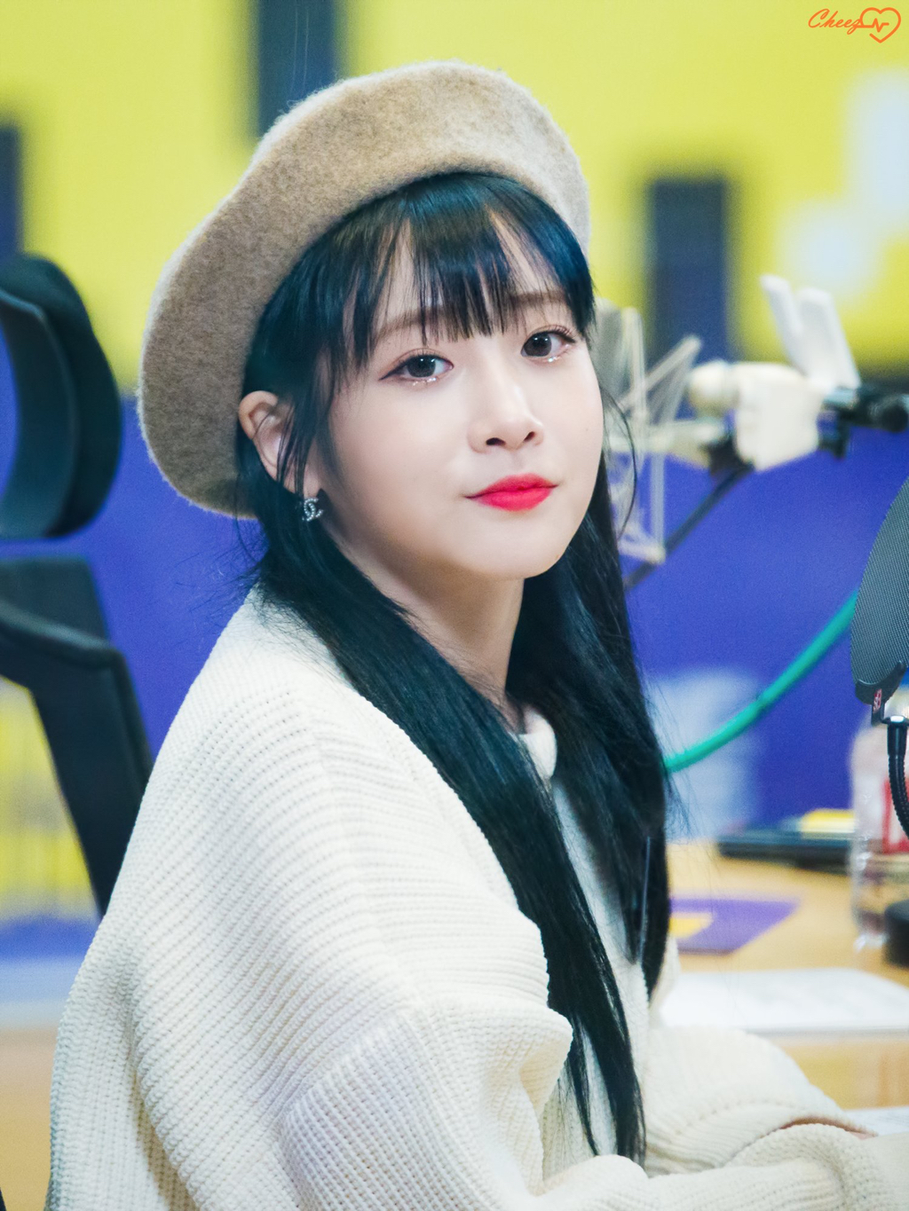 [러블리즈] 20대의 마지막 설날이라서 지애 | 인스티즈