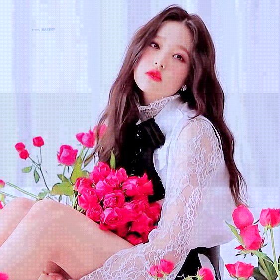 아이즈원) 볼 빵빵한 막내 장원영 | 인스티즈