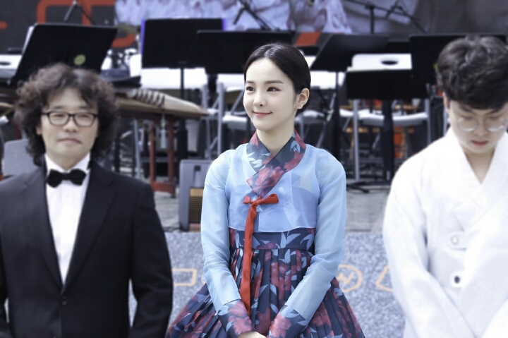 새삼 이쁘고 귀여운 송소희 | 인스티즈