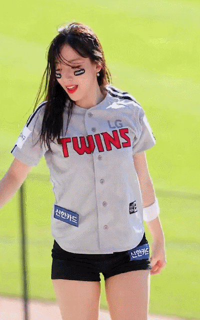 2002년생 치어리더 | 인스티즈