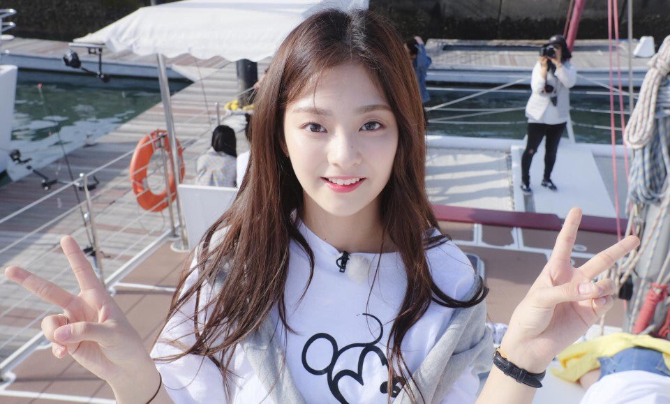 프로미스나인 이나경 | 인스티즈