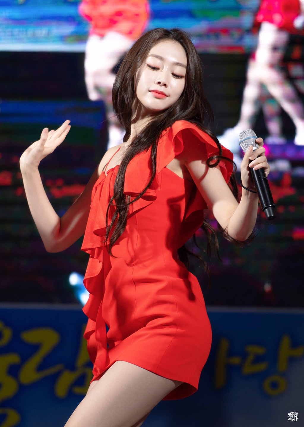 [러블리즈] 퇴근 한 시간 전이라서 지수 | 인스티즈