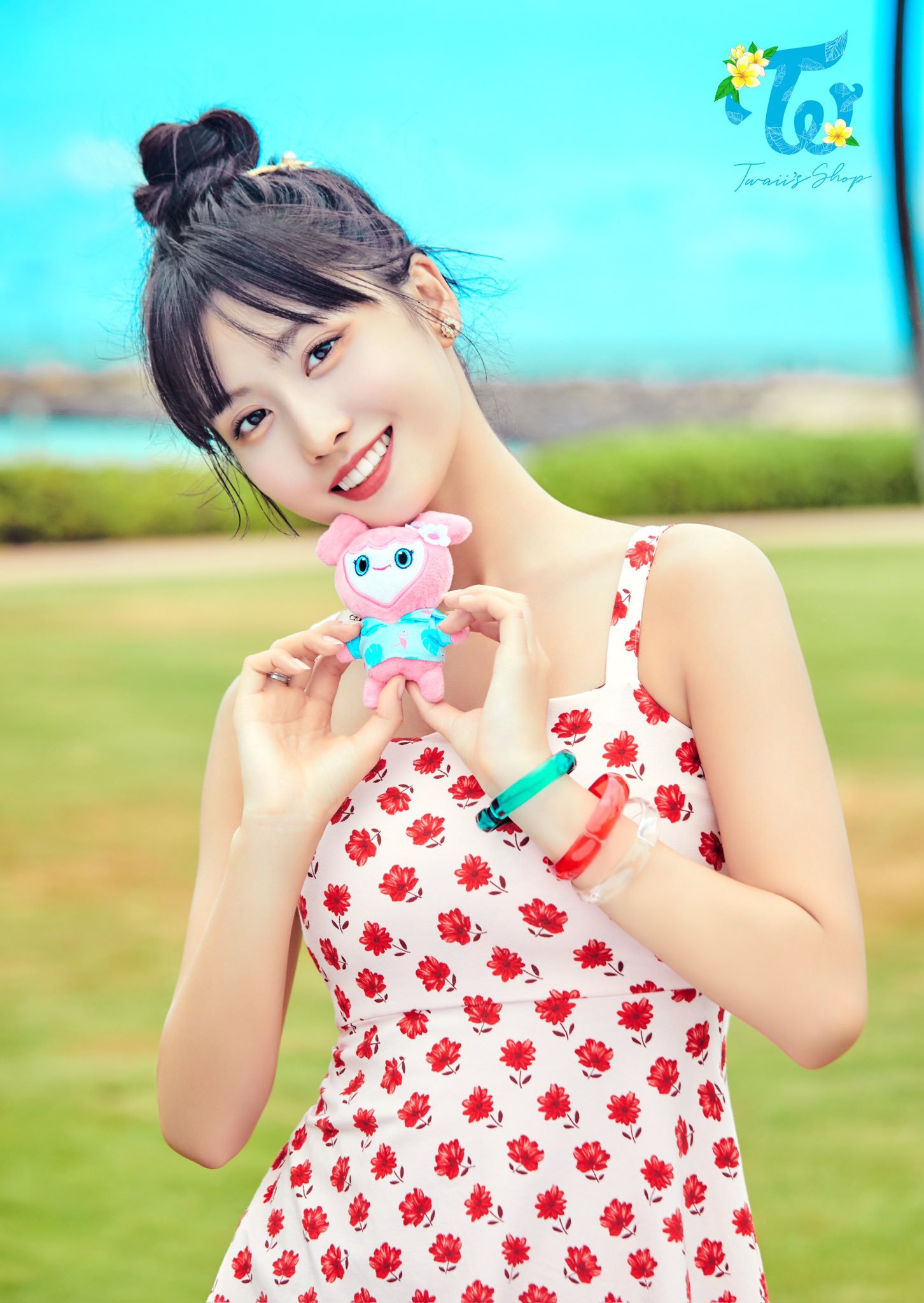 트와이스 팝업스토어 굿즈 광고하는 정모사쯔 + 9분할 | 인스티즈