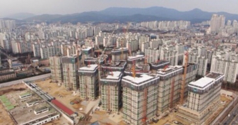 수원에 지어지고 있는 한 아파트 동간 간격 | 인스티즈