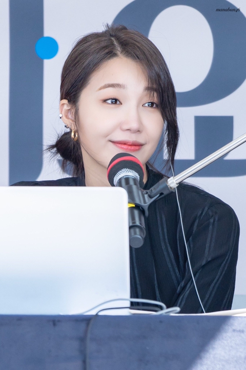 많은 팬들이 앞머리 있는 모습을 좋아하는 에이핑크 정은지.jpg | 인스티즈