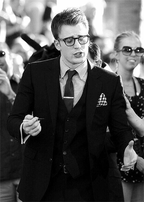 크리스 에반스 외모 피지컬 되기 vs 줄리엔강 외모 피지컬 되기 | 인스티즈