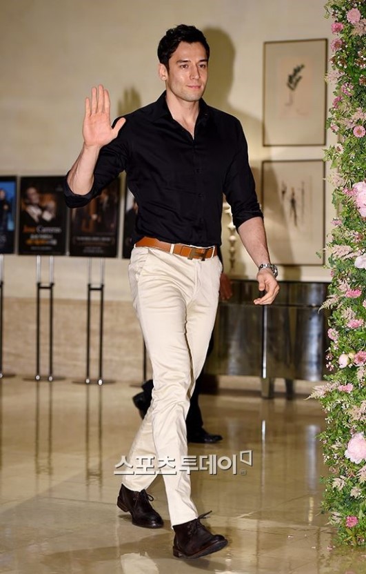 크리스 에반스 외모 피지컬 되기 vs 줄리엔강 외모 피지컬 되기 | 인스티즈