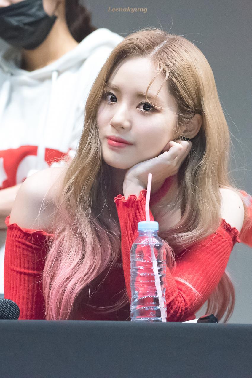 데뷔 300일기념 프로미스나인 박지원 | 인스티즈