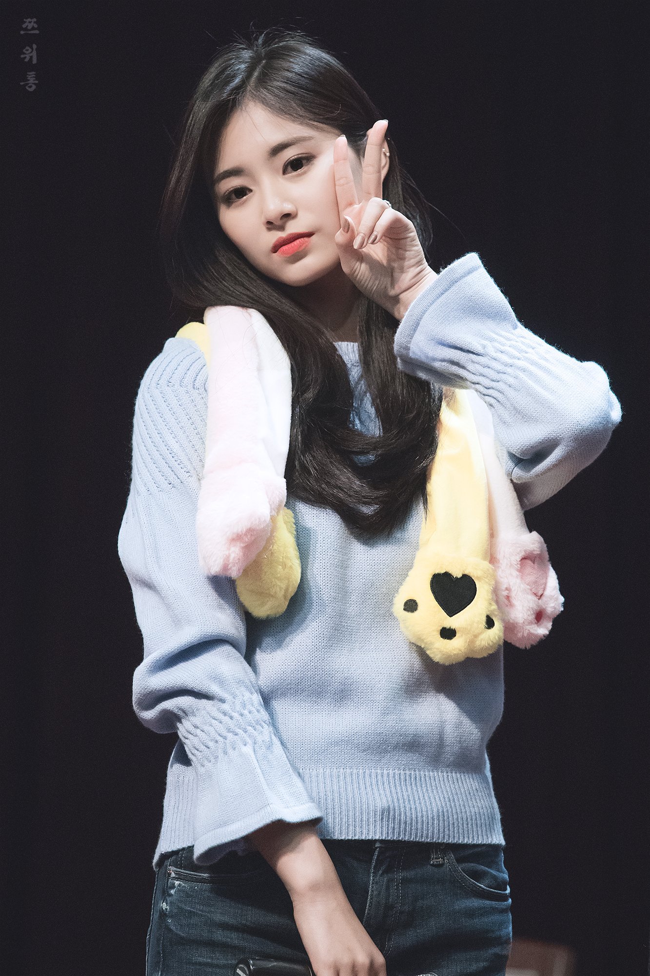 최근 트와이스 쯔뭉이 쯔위의 비주얼.jpgif | 인스티즈