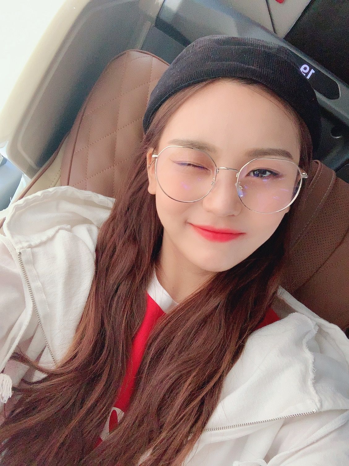 여자친구 엄지.jpgif | 인스티즈