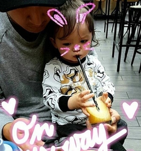 나은이 어린 시절 모습 | 인스티즈