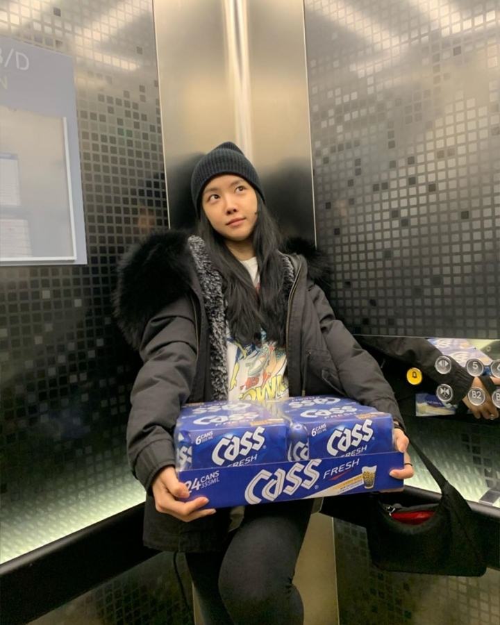 카스 배달 가는 에이핑크 손나은.jpg | 인스티즈