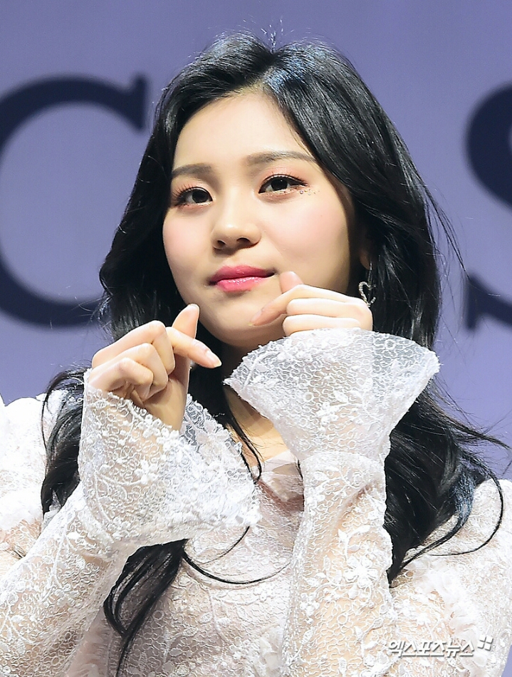 190114 여자친구 쇼케이스 현장.jpg | 인스티즈