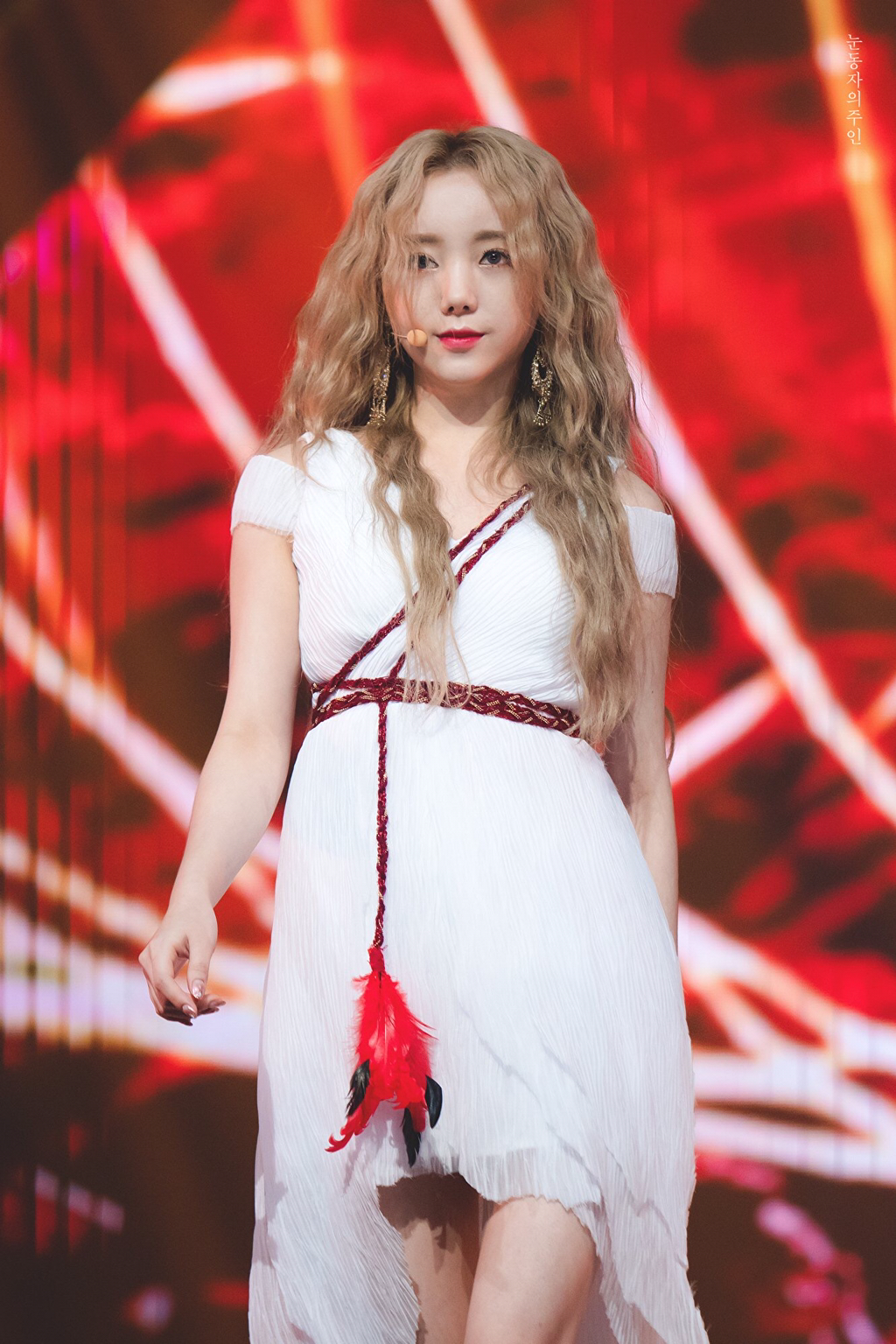 [러블리즈] 제 친구가 이탈리아로 연수 다녀온다고해서 케이 | 인스티즈