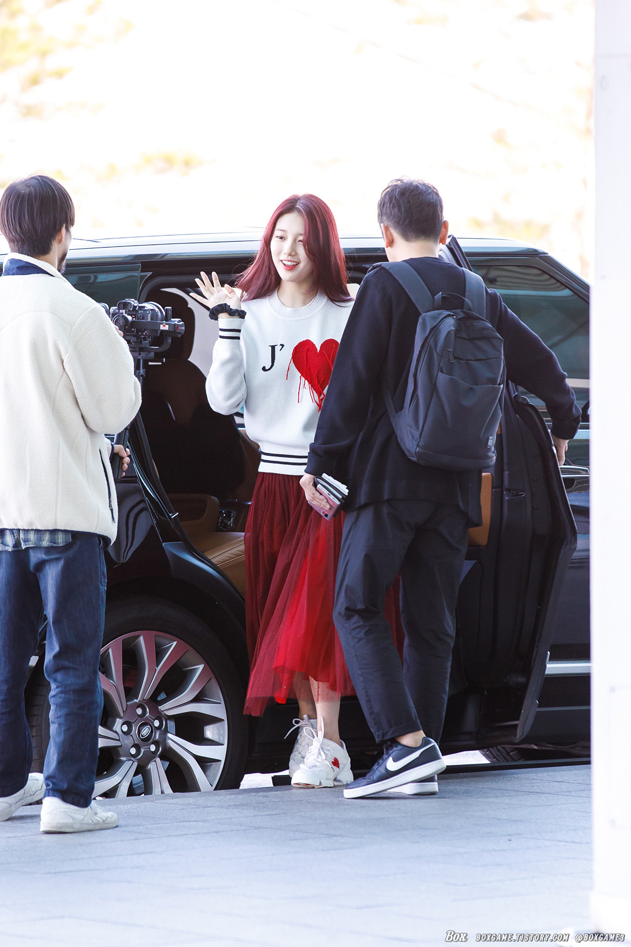 어제 인천공항 포니테일 수지.jpg | 인스티즈