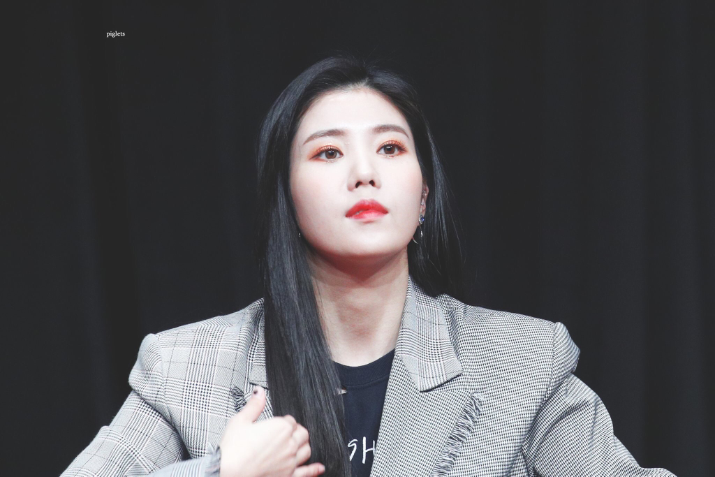 [아이즈원] 아직 크리스마스 계획은 크게 없어서 권은비 | 인스티즈