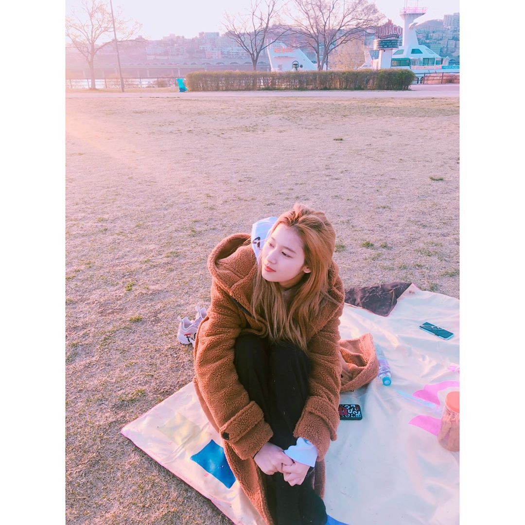 사나 생일 축하하는 트와이스 쯔위 인스타그램 | 인스티즈