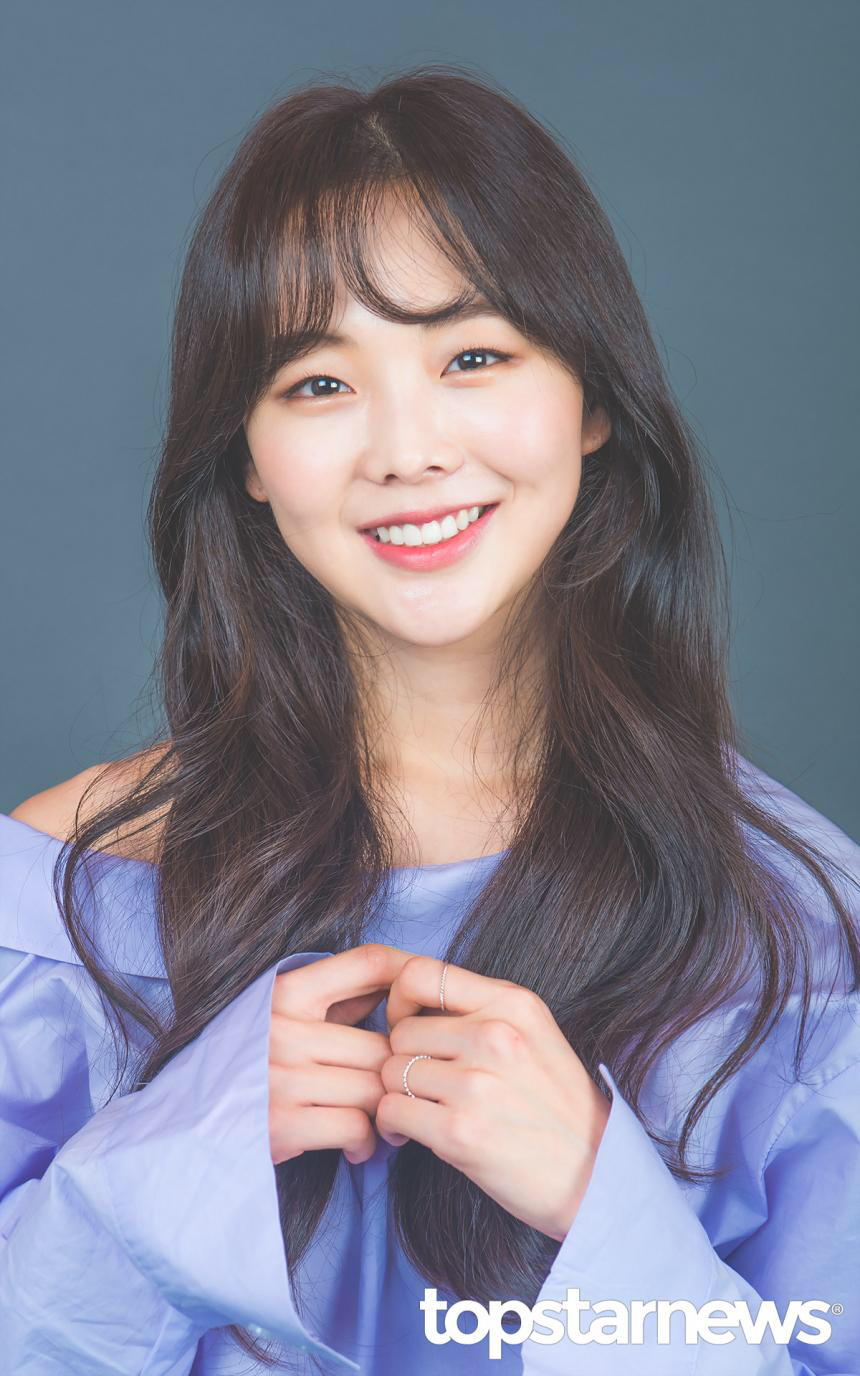 은근히 이쁜 배우 금새록 | 인스티즈