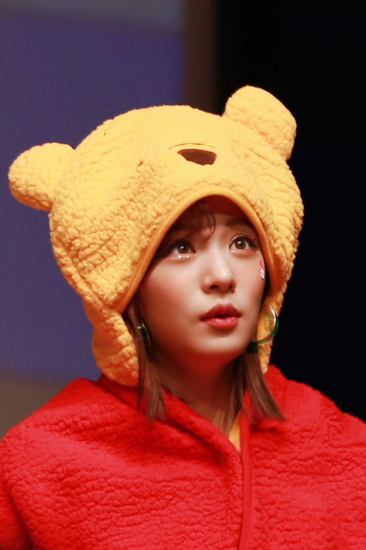 밤이 깊었으니 프로미스나인 이채영 | 인스티즈
