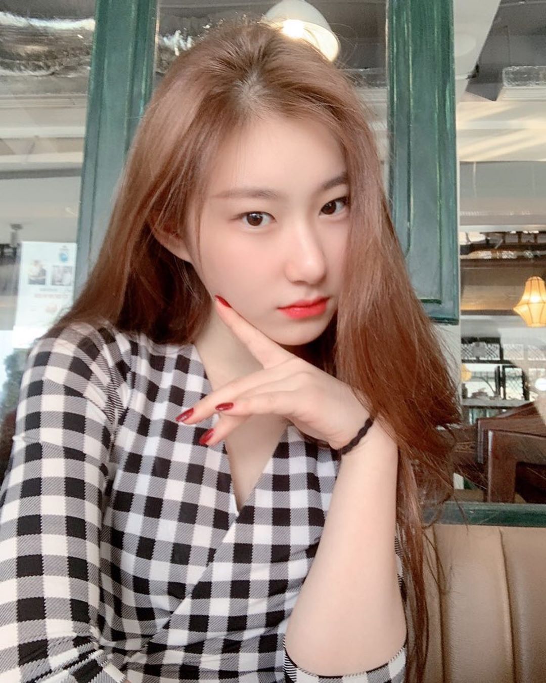 오늘 인스타 폭풍업뎃한 ITZY 채령이.jpg | 인스티즈