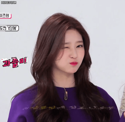 윙크하는 아이즈원 민주 움짤 | 인스티즈