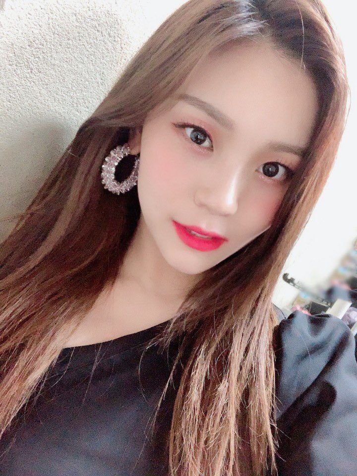 여자친구 엄지.jpgif | 인스티즈