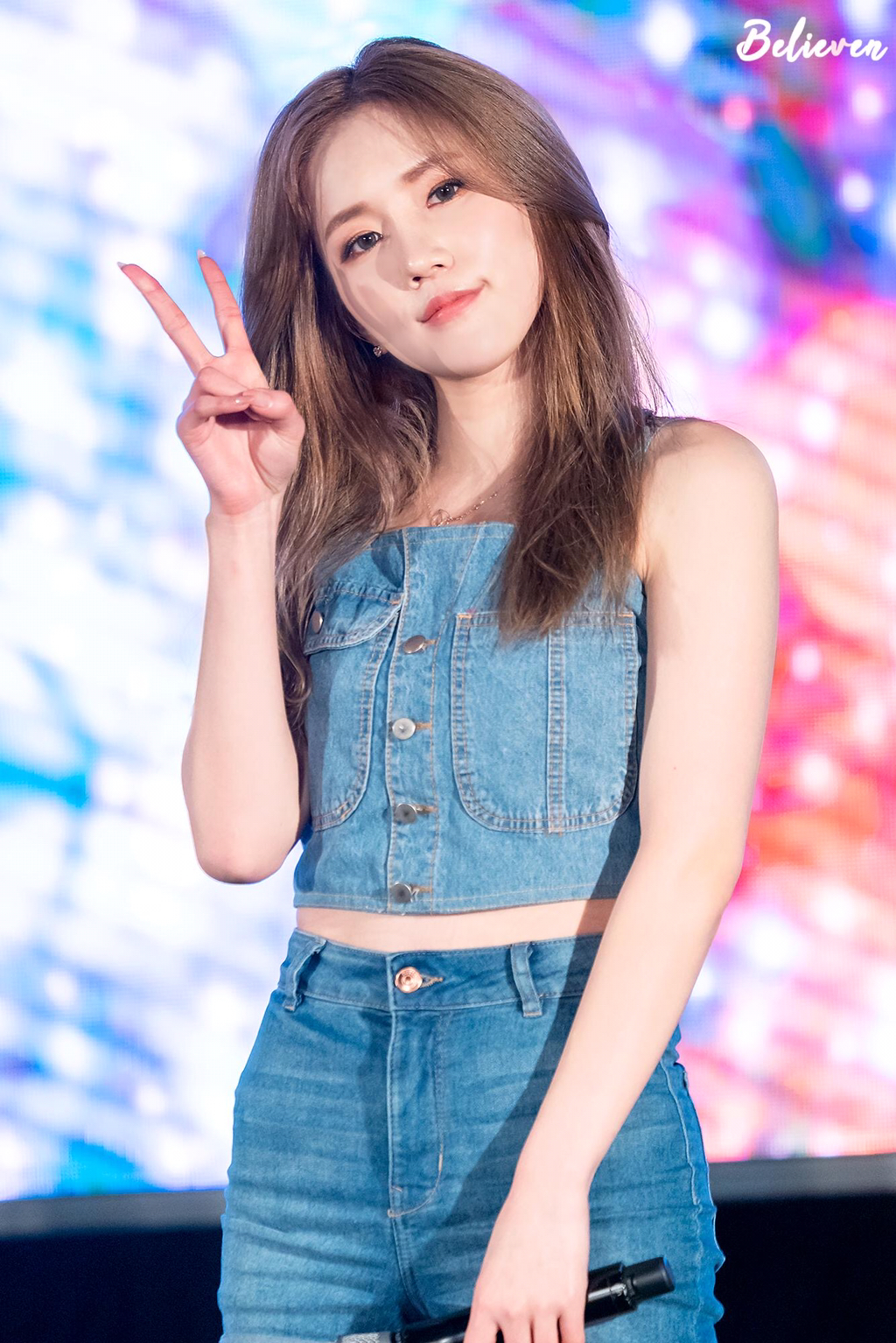 [러블리즈] 출근길에 본 은행나무가 이뻐서 명은이 | 인스티즈