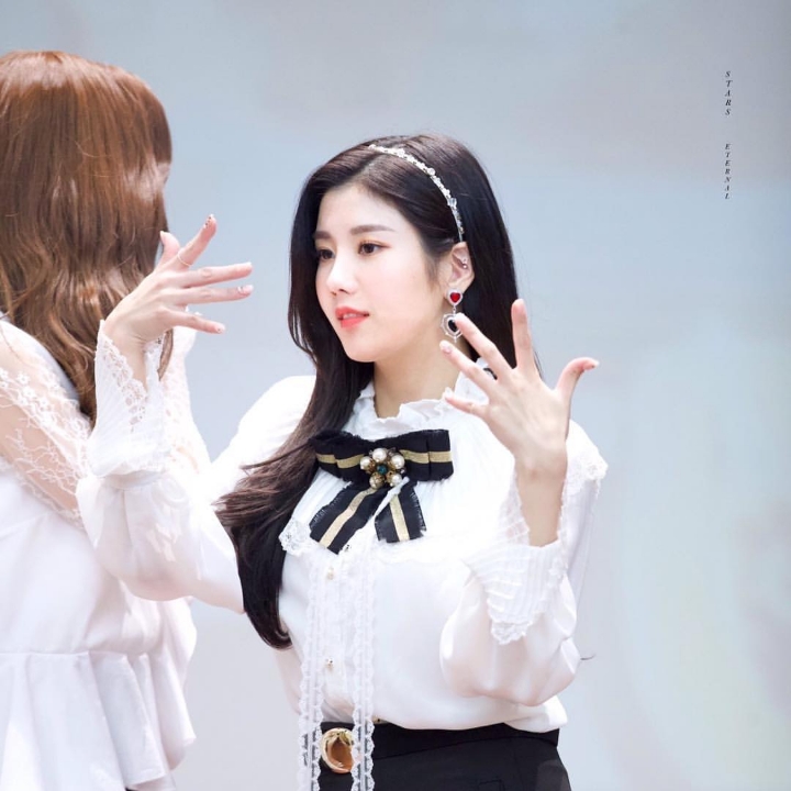 아이즈원 퀸리더.jpgif | 인스티즈