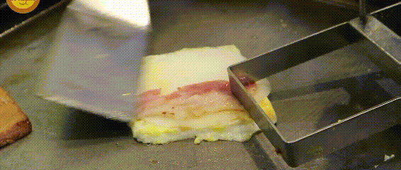 외국인도 좋아라한다는 이삭 토스트.gif | 인스티즈