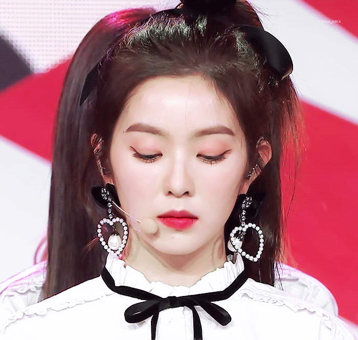 n년 전 피카부 레전드 엔딩 나온 레드벨벳 아이린.gif | 인스티즈