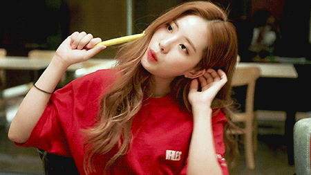 해운대 출신의 98년생 연예인.jpgif | 인스티즈