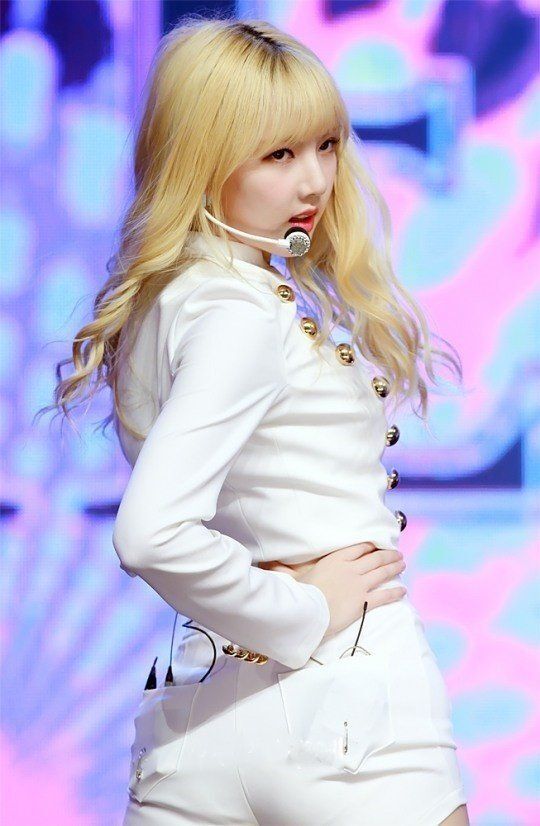 가만보니 은근히 미인인거 같은 여자친구 예린이.jpgif | 인스티즈