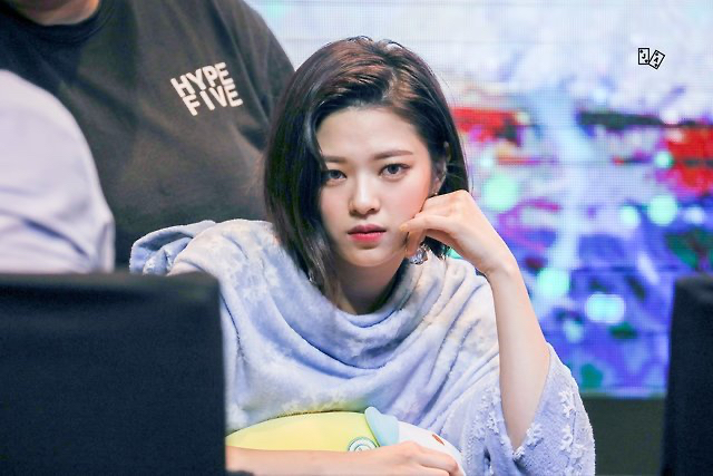 트와이스 정연 ㅎㅎ | 인스티즈