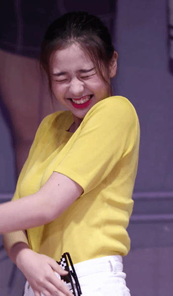 버스터즈 채연.gif | 인스티즈